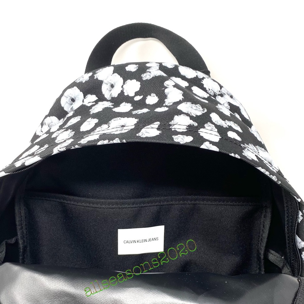 😳SALE😳 Calvin Klein SCULPTED Print Women’s BACKPACK Roses 36092304155 - Picture 6 of 10